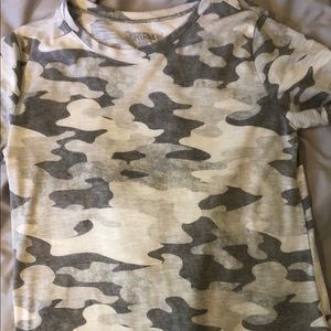 Camo tee